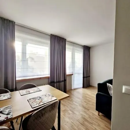 Ara House Apartmán *
