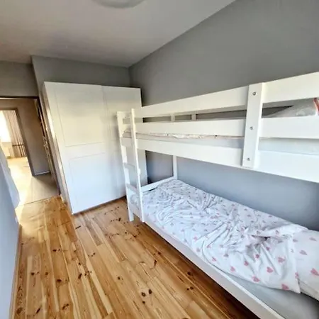 Ara House Apartmán *